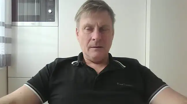 Snapshot of johnnym1 chatting on 16, 1, 2025 johnnym1 online show from 16, 1, 2025