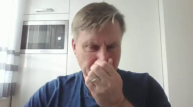 Snapshot of johnnym1 chatting on 28, 1, 2025 johnnym1 online show from 28, 1, 2025