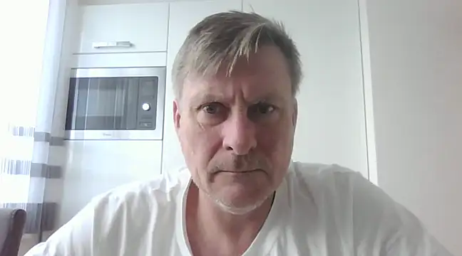 Snapshot of johnnym1 chatting on 29, 1, 2025 johnnym1 online show from 29, 1, 2025