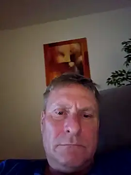 Snapshot of johnnym1 chatting on 12, 3, 2025 johnnym1 online show from 12, 3, 2025