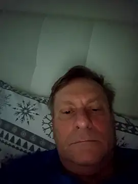 Snapshot of johnnym1 chatting on 15, 1, 2026 johnnym1 online show from 15, 1, 2026