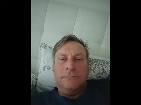 Snapshot of johnnym1 chatting on 9, 2, 2026 johnnym1 online show from 9, 2, 2026