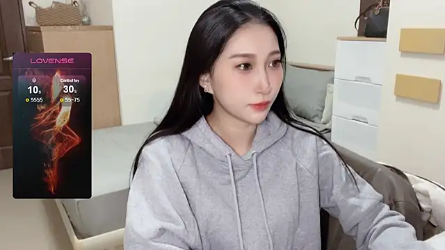 Snapshot of yu5888 chatting on 10, 1, 2025 yu5888 online show from 10, 1, 2025