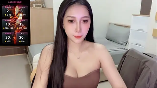 Snapshot of yu5888 chatting on 8, 11, 2025 yu5888 online show from 8, 11, 2025