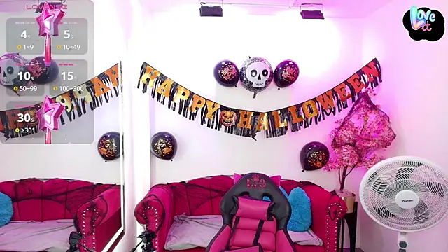 Snapshot of Miss_dolly_ chatting on 30, 10, 2025 Miss dolly online show from 30, 10, 2025