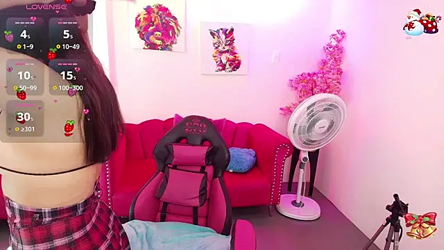 Snapshot of Miss_dolly_ chatting on 18, 11, 2025 Miss dolly online show from 18, 11, 2025