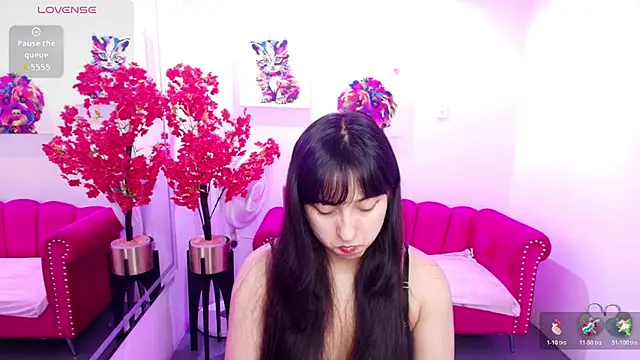 Miss dolly  online show from 3, 8, 2026