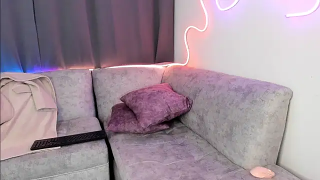 Snapshot of Victoria_se chatting on 13, 3, 2025 Victoria se online show from 13, 3, 2025