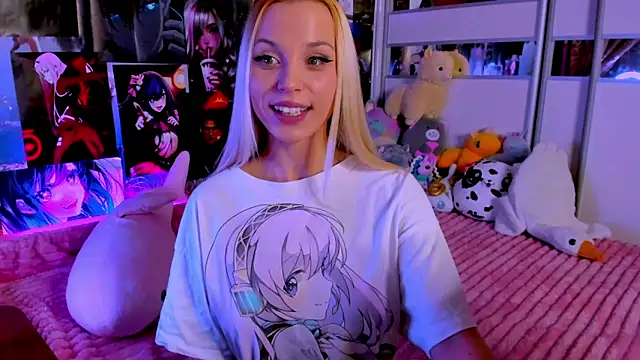 Cute  Pony online show from 16, 12, 2024