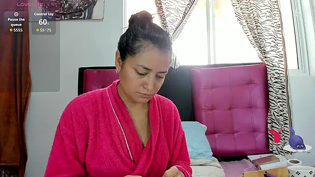 Snapshot of AlanaLars chatting on 17, 2, 2026 AlanaLars online show from 17, 2, 2026