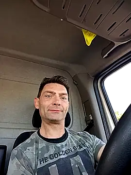 corty83 online show from 30, 4, 2026
