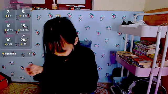 Snapshot of __Saphia__ chatting on 6, 3, 2025   Saphia   online show from 6, 3, 2025