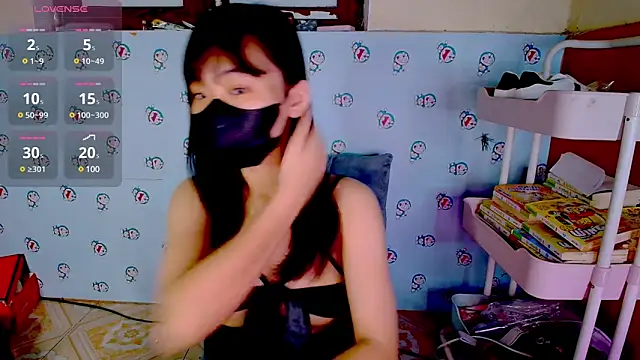 Snapshot of __Saphia__ chatting on 13, 3, 2025   Saphia   online show from 13, 3, 2025