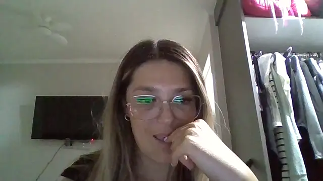 Snapshot of Daniela77771 chatting on 6, 3, 2026 Daniela77771 online show from 6, 3, 2026