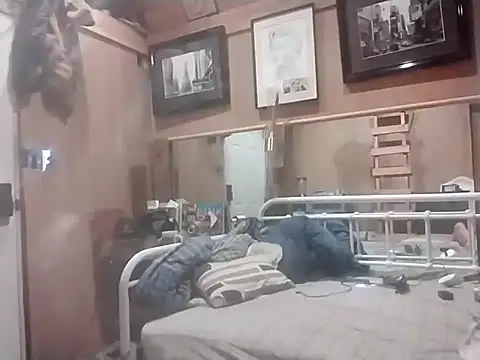 AlphaAlluring69 online show from 17, 3, 2025