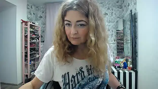 Helen1974 online show from 28, 6, 2026