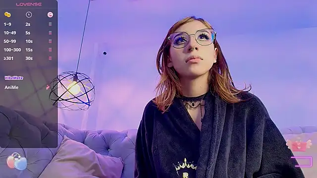 Snapshot of bellablack27 chatting on 5, 3, 2025 bellablack27 online show from 5, 3, 2025