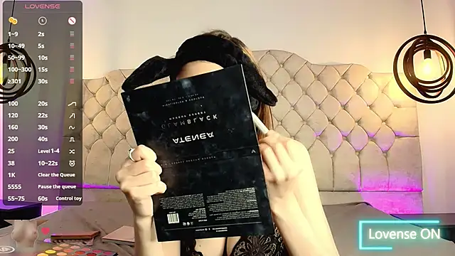 Snapshot of bellablack27 chatting on 13, 3, 2025 bellablack27 online show from 13, 3, 2025