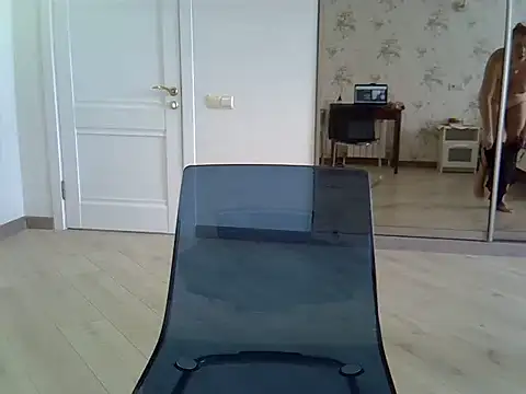 Snapshot of Alexandra-Rosee chatting on 5, 3, 2025 Alexandra-Rosee online show from 5, 3, 2025