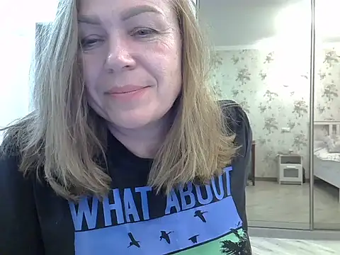 Snapshot of Alexandra-Rosee chatting on 17, 10, 2025 Alexandra-Rosee online show from 17, 10, 2025