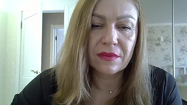 Snapshot of Alexandra-Rosee chatting on 17, 12, 2025 Alexandra-Rosee online show from 17, 12, 2025