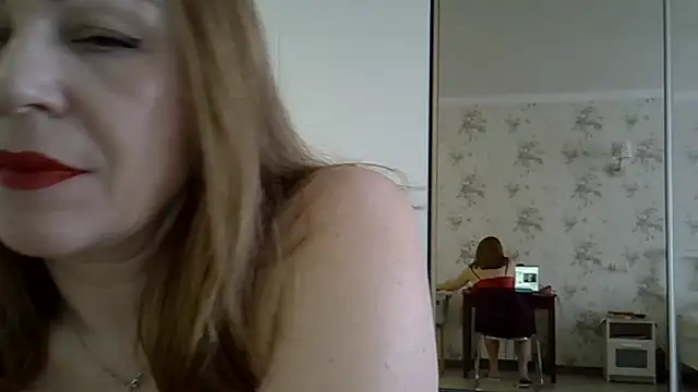Snapshot of Alexandra-Rosee chatting on 8, 3, 2026 Alexandra-Rosee online show from 8, 3, 2026