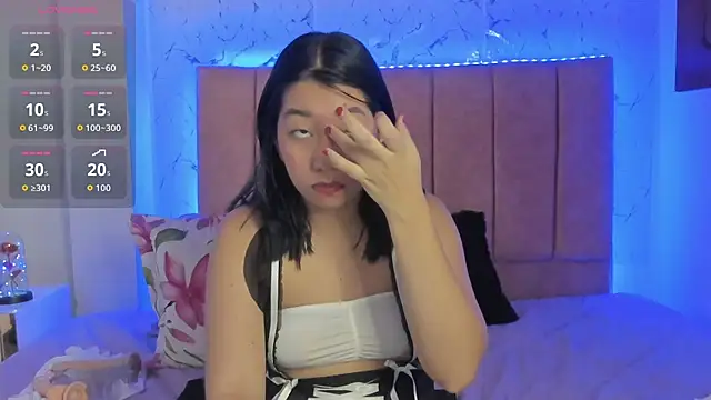 Snapshot of sexylaurita chatting on 24, 9, 2025 sexylaurita online show from 24, 9, 2025