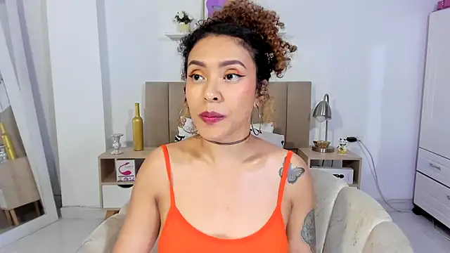 Zoe Gruber online show from 11, 6, 2026