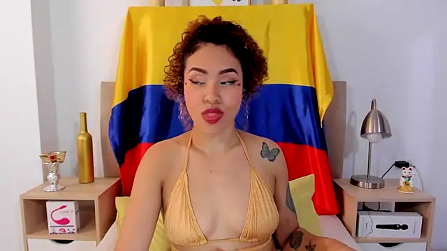 Zoe Gruber online show from 27, 6, 2026