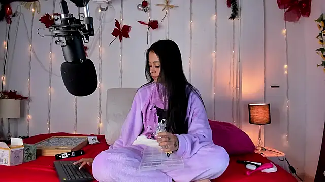 thamaral1 online show from 15, 12, 2024