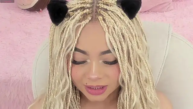 conny  curly online show from 3, 7, 2026
