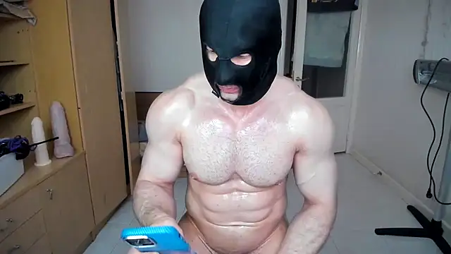 Snapshot of hot_muscle chatting on 8, 7, 2026 hot muscle online show from 8, 7, 2026