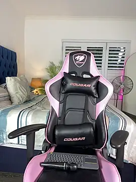 Snapshot of Stunning_Booty chatting on 10, 3, 2026 Stunning Booty online show from 10, 3, 2026