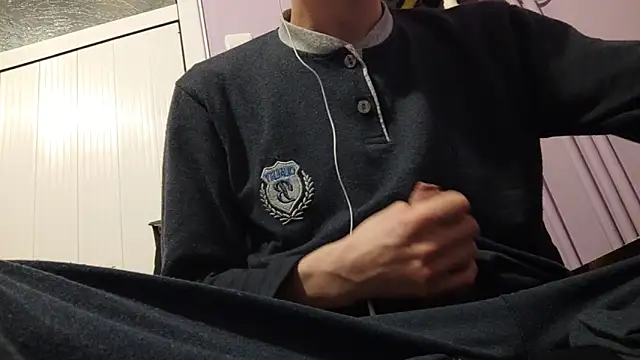 Snapshot of _Hocthus_ chatting on 9, 1, 2025 Hocthus online show from 9, 1, 2025