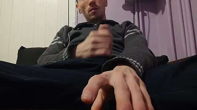 Snapshot of _Hocthus_ chatting on 22, 1, 2025 Hocthus online show from 22, 1, 2025