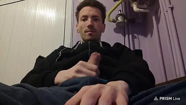 Snapshot of _Hocthus_ chatting on 6, 2, 2025 Hocthus online show from 6, 2, 2025