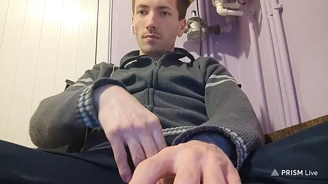 Snapshot of _Hocthus_ chatting on 10, 2, 2025 Hocthus online show from 10, 2, 2025