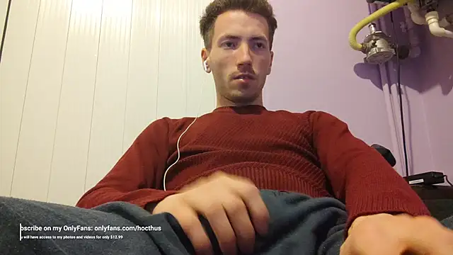 Snapshot of _Hocthus_ chatting on 19, 3, 2025 Hocthus online show from 19, 3, 2025