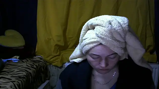 wLESLYMOSw online show from 29, 12, 2024