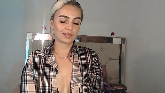 Snapshot of ashley__tylor chatting on 23, 2, 2025 ashley  tylor online show from 23, 2, 2025