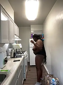 fantasygyal online show from 22, 6, 2026