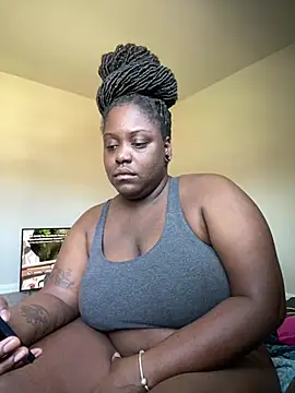 fantasygyal online show from 13, 7, 2026