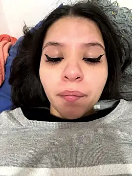 CoralGreenn online show from 7, 1, 2026