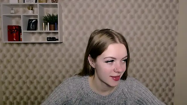 AliceFlirtt  online show from 31, 12, 2024