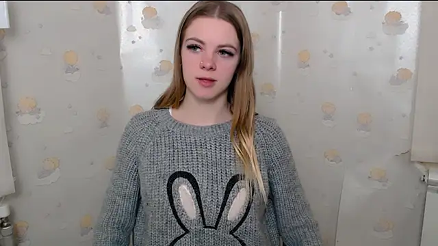 AliceFlirtt  online show from 3, 1, 2025