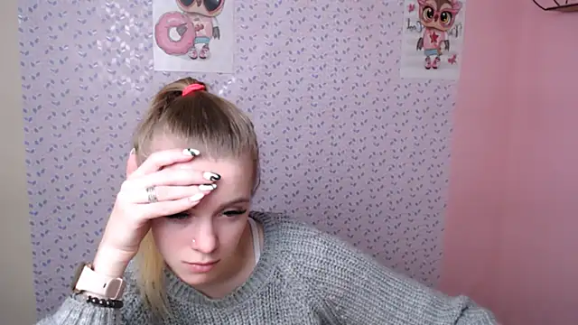 AliceFlirtt  online show from 3, 1, 2025