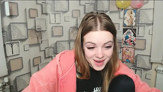 AliceFlirtt  online show from 15, 2, 2025