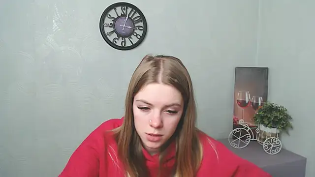 AliceFlirtt  online show from 19, 2, 2025