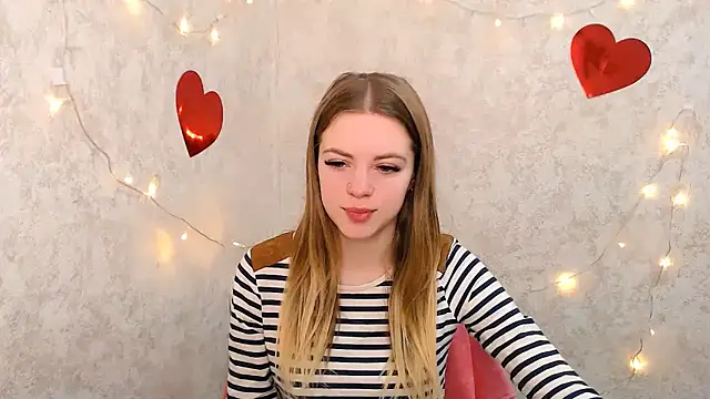 AliceFlirtt  online show from 20, 2, 2025