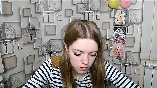 AliceFlirtt  online show from 13, 3, 2025